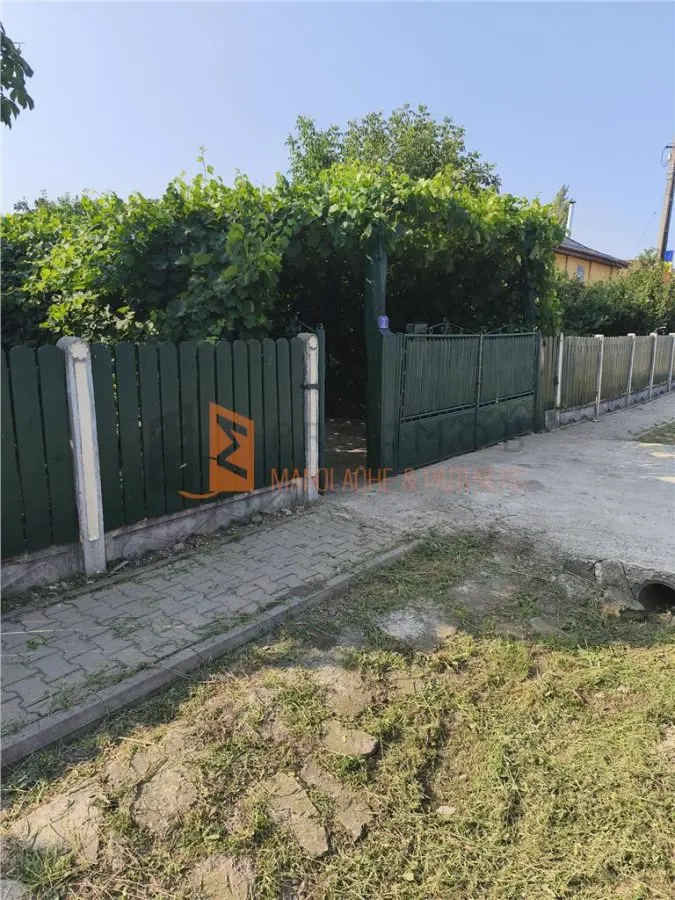 Casa tip parter cu teren generos zona Clondiru - foto 23