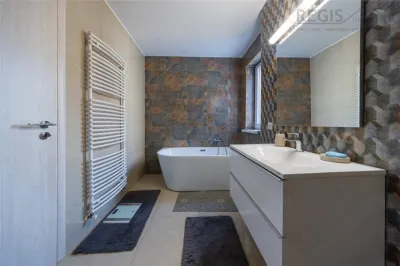 Apartament de 4 camere in zona Avantgarden I - foto 23