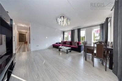 Apartament de 4 camere in zona Avantgarden I - foto 4