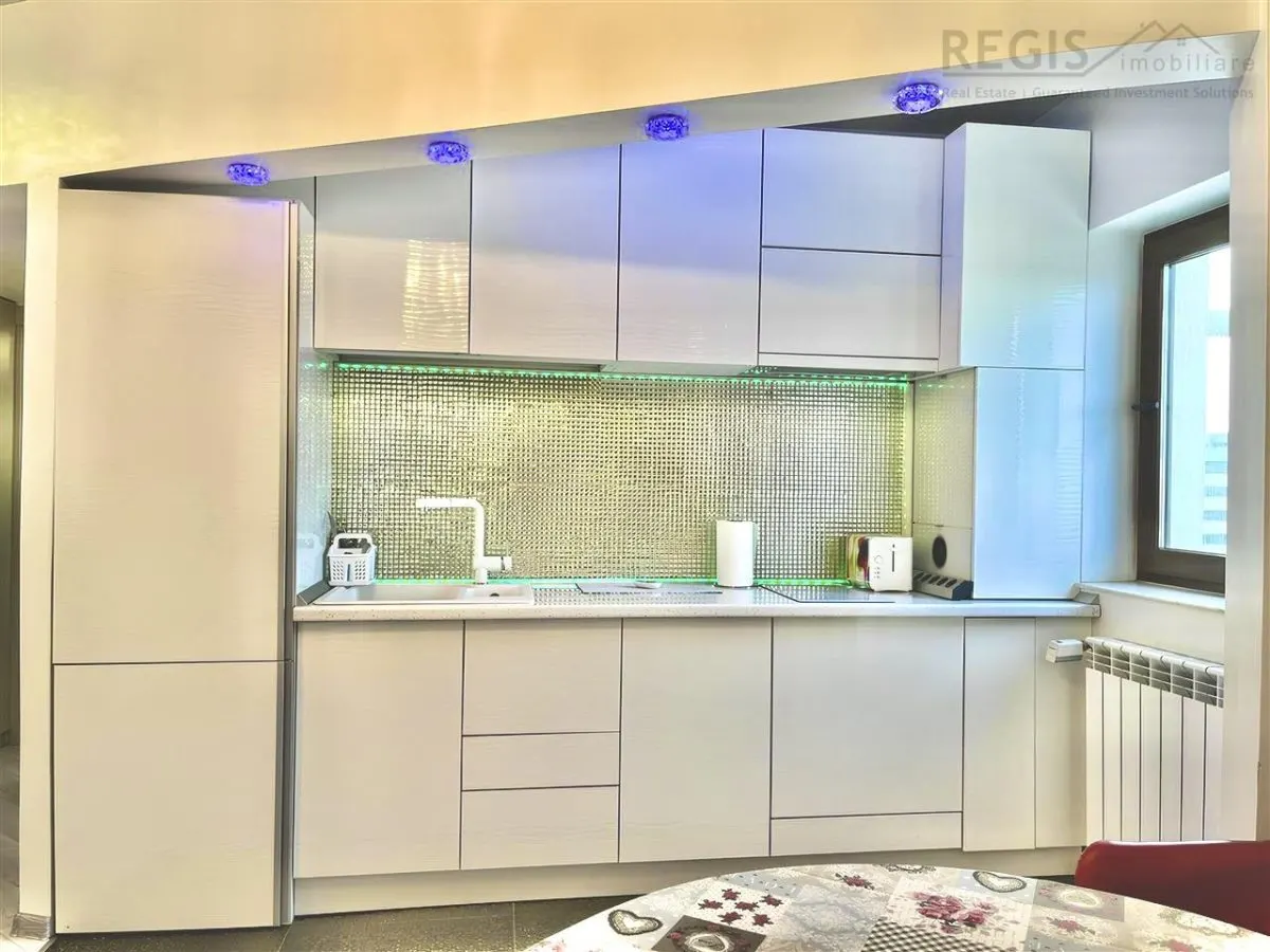 Apartament 2 Camere Renovat zona Judetean cu Parcare - foto 5