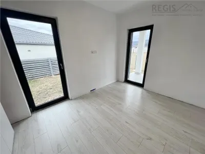 Casa individuala Cristian incalzire in pardoseala si garaj - foto 16