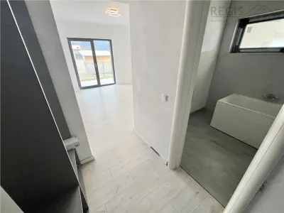 Casa individuala Cristian incalzire in pardoseala si garaj - foto 22