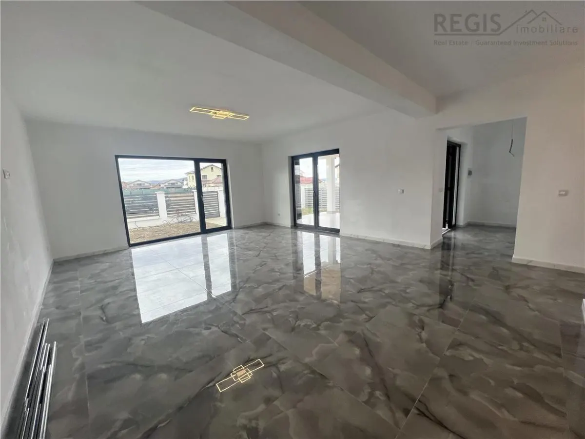 Casa individuala Cristian incalzire in pardoseala si garaj - foto 7