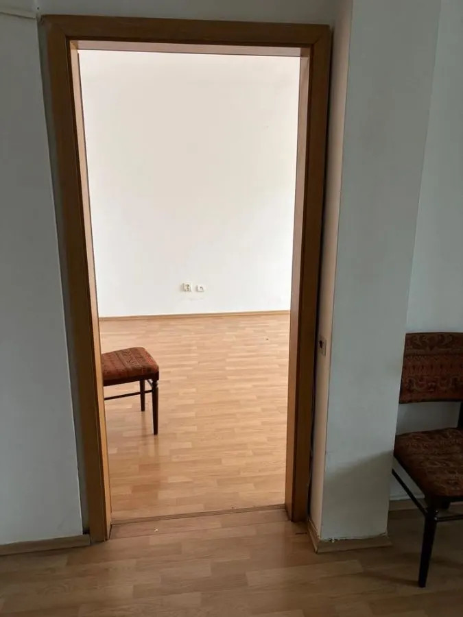 Apartament 2 camere decomandat etajul 1 zona Onix - foto 6