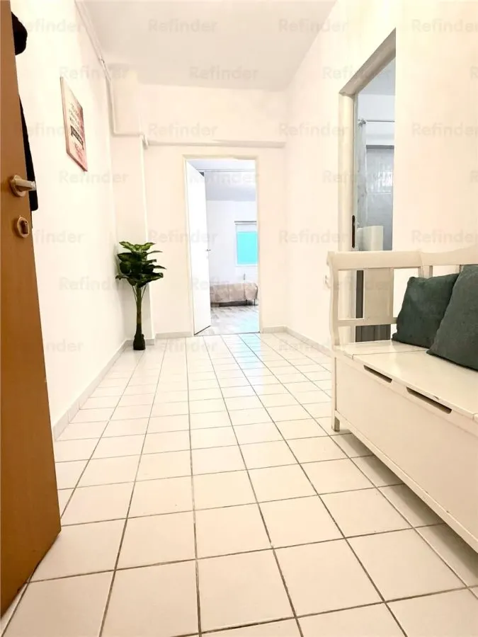 Vanzare studio | Mall Vitan | bloc 2001| beton armat | 50 mp utili | etaj 9/10 | mobilat si utilat | - foto 3