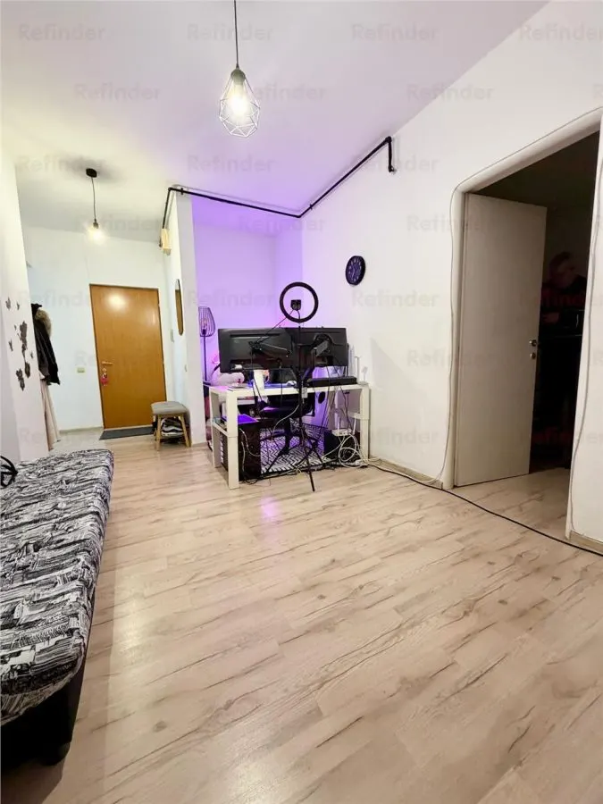 Vanzare studio | Mall Vitan | bloc 2001| beton armat | 50 mp utili | etaj 9/10 | mobilat si utilat | - foto 22