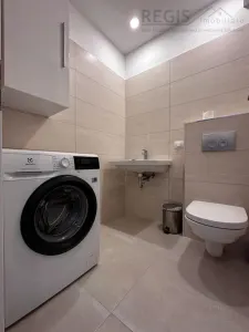 Apartament cu 3 camere de inchiriat, Brasov - foto 8