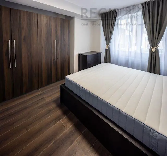 Apartament de 3 camere zona Tractorul - foto 4