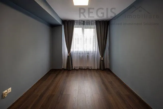 Apartament de 3 camere zona Tractorul - foto 6