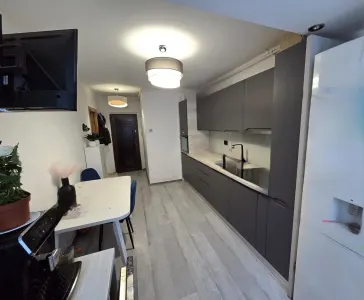 Apartament 2 camere etajul 2 zona Grivitei - foto 2