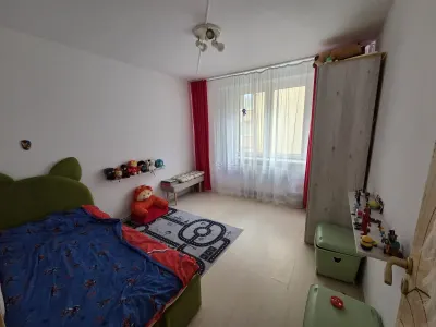 Apartament 2 camere etajul 2 zona Grivitei - foto 5