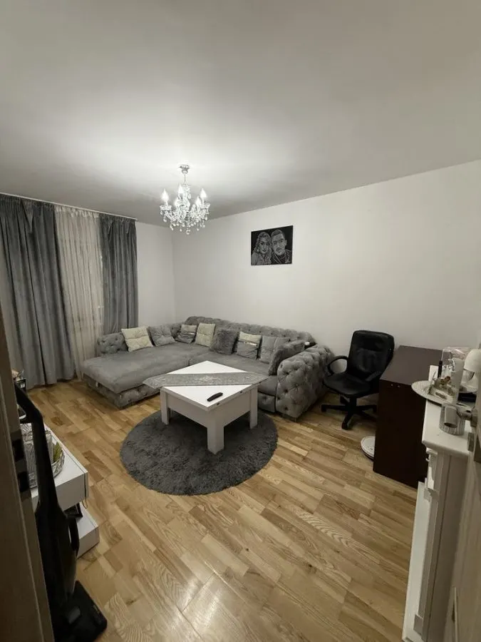Apartament 2 camere decomandat Racadau- Carpatilor - foto 1