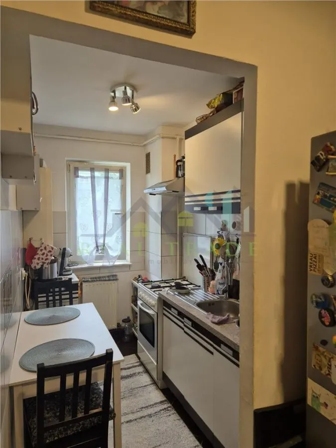 Apartament 2 camere etajul 1 Garii- Faget - foto 2