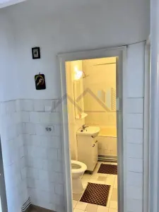 Apartament 2 camere etaj intermediar zona Noua - foto 9