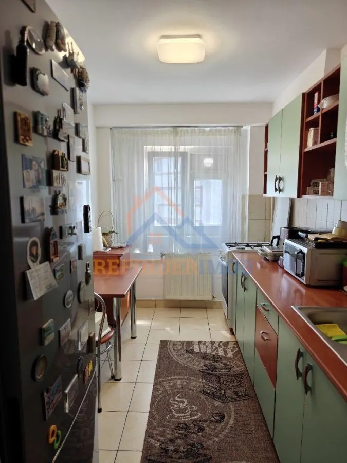 Apartament de vanzare cu 2 camere, zona Titan - Metrou 1 Decembrie 1918 - foto 4