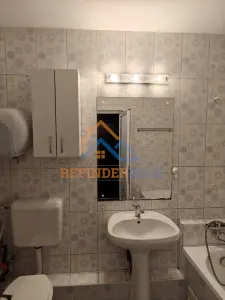 Apartament de vanzare cu 2 camere, zona Titan - Metrou 1 Decembrie 1918 - foto 7