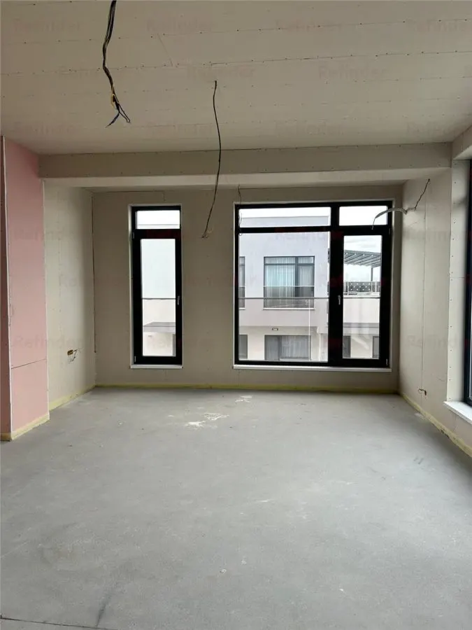 Vanzare duplex 4 camere | Titan-Pallady | 230mp | terasa 90mp | parcare subterana | tva inclus | - foto 1