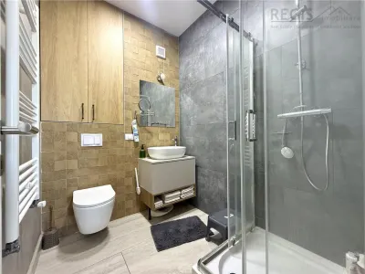 Apartament tip Penthouse, 3 camere, terasa 50mp â€“ Coresi - foto 12