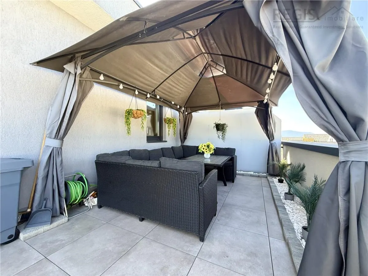 Apartament tip Penthouse, 3 camere, terasa 50mp â€“ Coresi - foto 15
