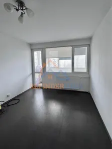 Apartament de vanzare cu 2 camere, zona Baba Novac - Campia Libertatii - foto 1