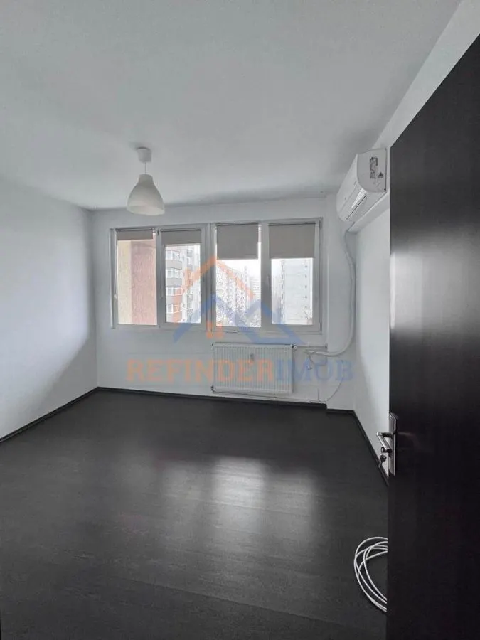 Apartament de vanzare cu 2 camere, zona Baba Novac - Campia Libertatii - foto 2