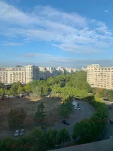vanzare apartament 3 camere | in Rond Piata Alba Iuila | vedere panoramica | centrala termica |  87mp utili | etaj 9 | - foto 5
