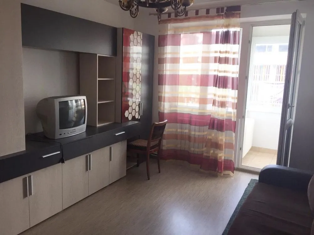 Apartament 2 camere decomandat Centrul Civic - foto 1