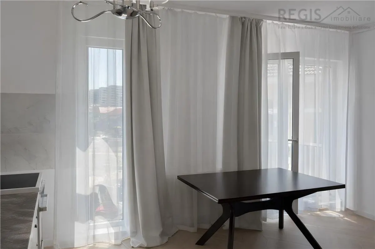 Apartament cu 2 camere si parcare zona Tractorul mall Coresi - foto 4