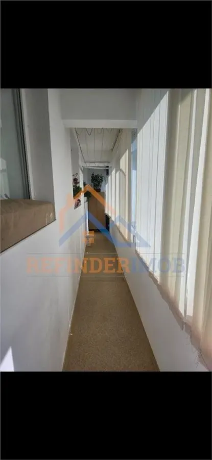 Blv. Brancoveanu 3 camerere decomadat renovat 74mp boxa si parcare - foto 6