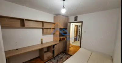 Vanzare apartament 3 camere, zona Titan - foto 1