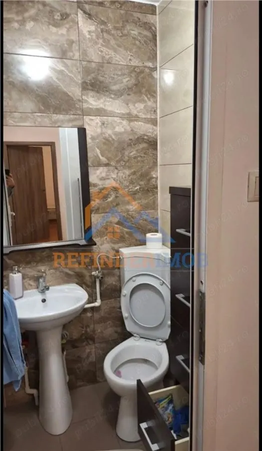 Vanzare apartament 3 camere, zona Titan - foto 4