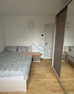Apartament de vanzare cu 3 camere, zona Titan - foto 7