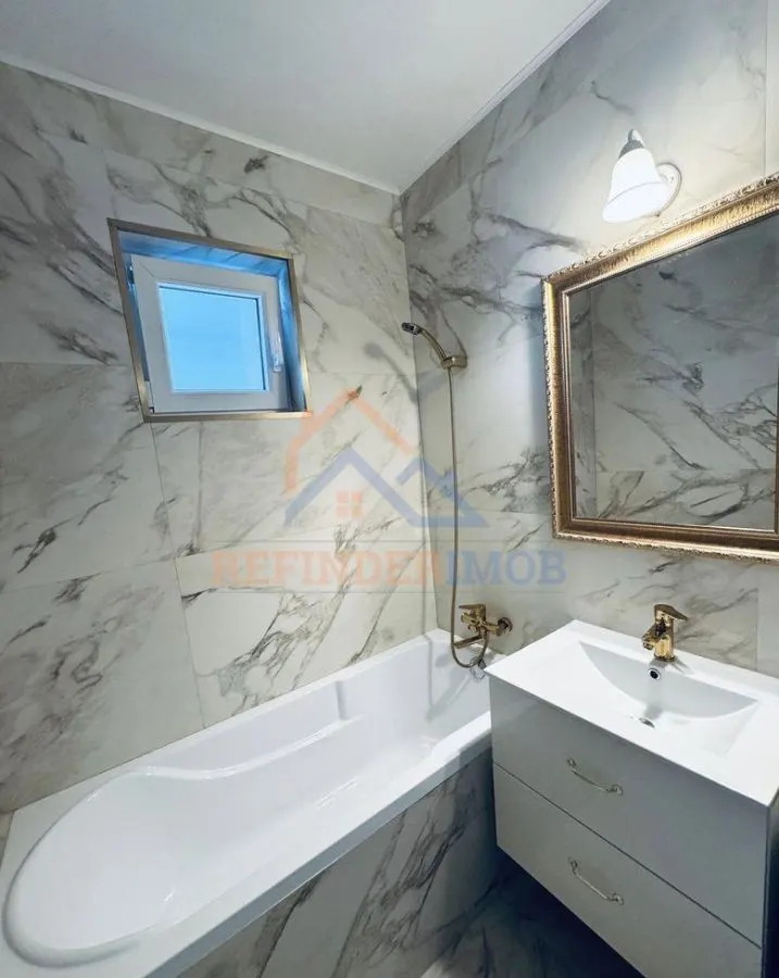 Apartament de vanzare cu 3 camere, Titan - Piata Minis - foto 13