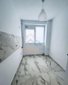 Apartament de vanzare cu 3 camere, Titan - Piata Minis - foto 6