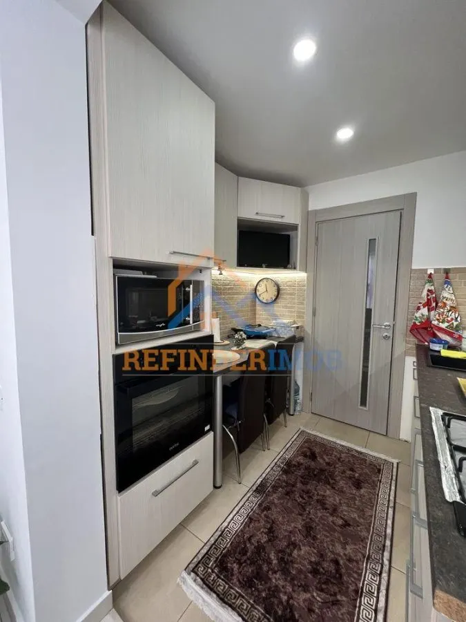 Apartament de vanzare cu 2 camere, zona Trapezului - Metrou 1 Decembrie 1918 - foto 5