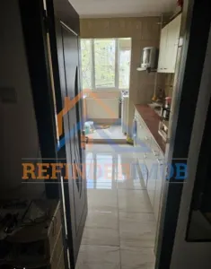 Oferta apartament 3 camere Crangasi, bloc 1981 etaj 5, centrala proprie - foto 1