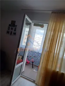 Apartament de vanzare cu 2 camere, zona Titan - Piata Minis - foto 8