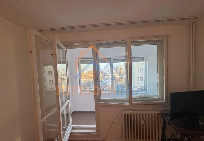 Apartament de vanzare cu 2 camere, zona Trapezului - Metrou 1 Decembrie 1918 - foto 5