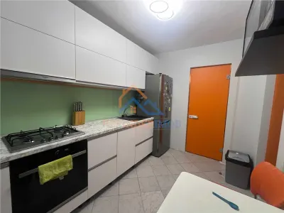Apartament de vanzare cu 2 camere, zona Baba Novac - foto 4