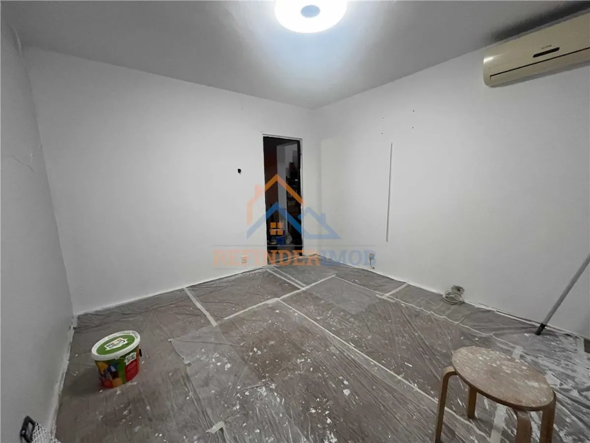 Apartament de vanzare cu 2 camere, zona Baba Novac - foto 7