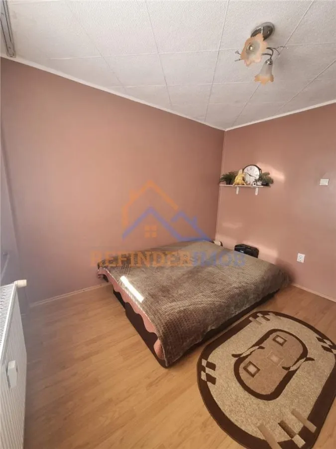 Vanzare apartament 3 camere zona Uverturi - Militari - foto 1