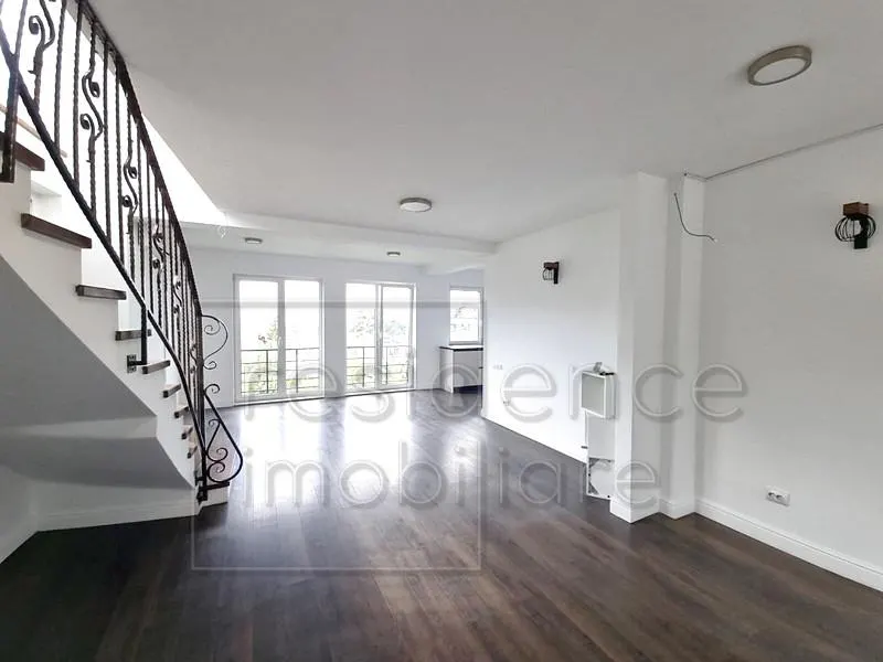 Terasa! Apartament 3 camere, Gruia, zona Cetatuiei+Parcare - foto 2