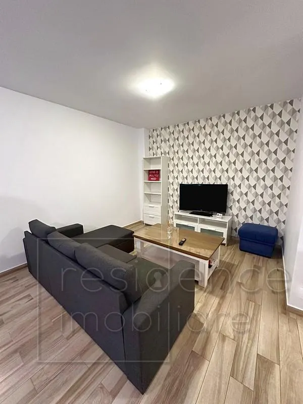 Apartament 2 camere, Europa, zona Hotel Gala+Garaj - foto 1