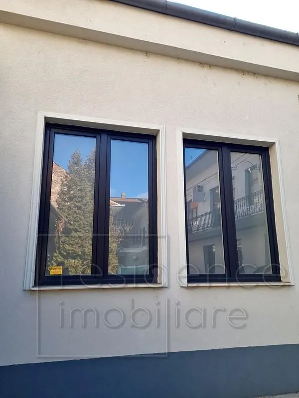 Spatiu comercial cu 4 incaperi, Ultracentral, zona Bulevardul Eroilor - foto 12
