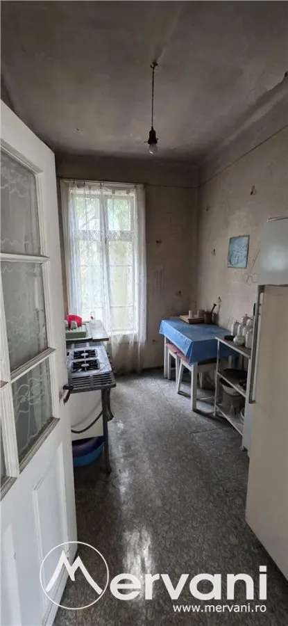 Etaj vilă istorică de vânzare în Sinaia – Zona Furnica - foto 12
