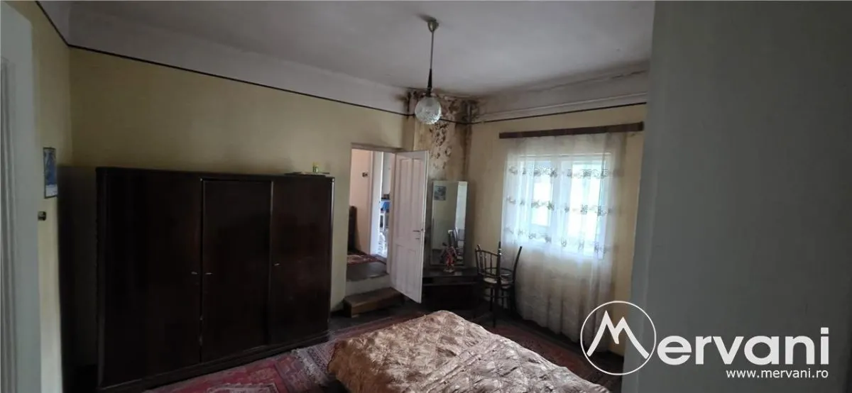 Etaj vilă istorică de vânzare în Sinaia – Zona Furnica - foto 15