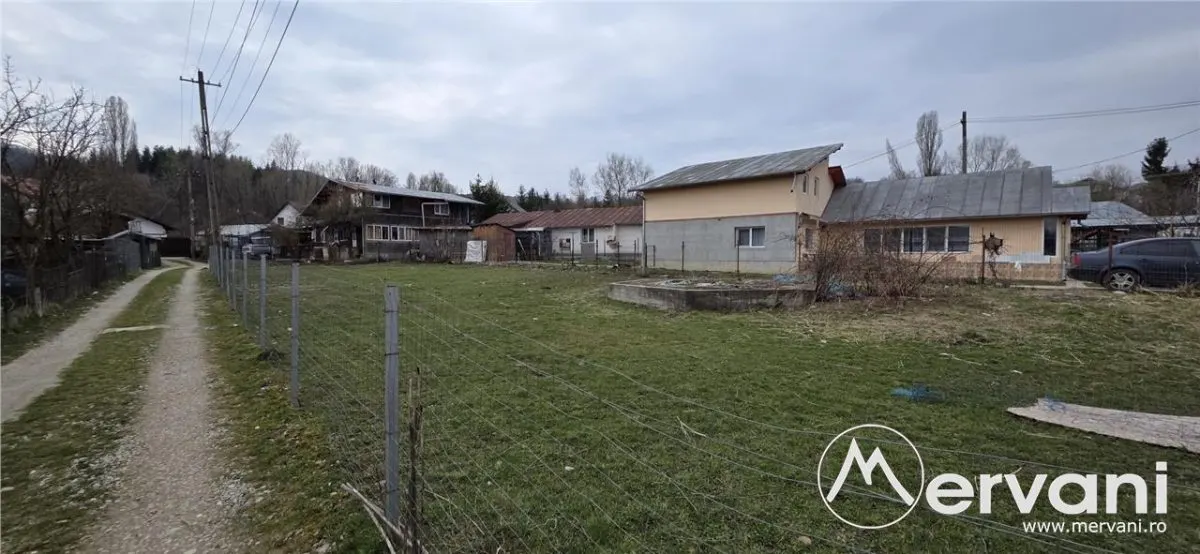 Teren intravilan 617 mp de vânzare în Breaza - foto 4