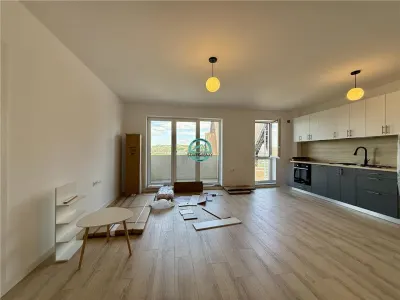 Apartament cu 2 camere de inchiriat, cu loc de parcare, complex Maurer - foto 2