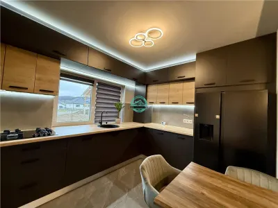Casa cu 4 camere de vanzare, moderna, teren 360 mp in Livezeni - foto 10