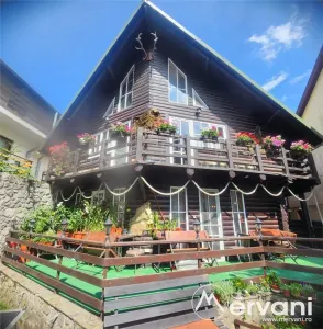 Vila de vacanta de vanzare in Busteni - Zona Zamora - foto 1